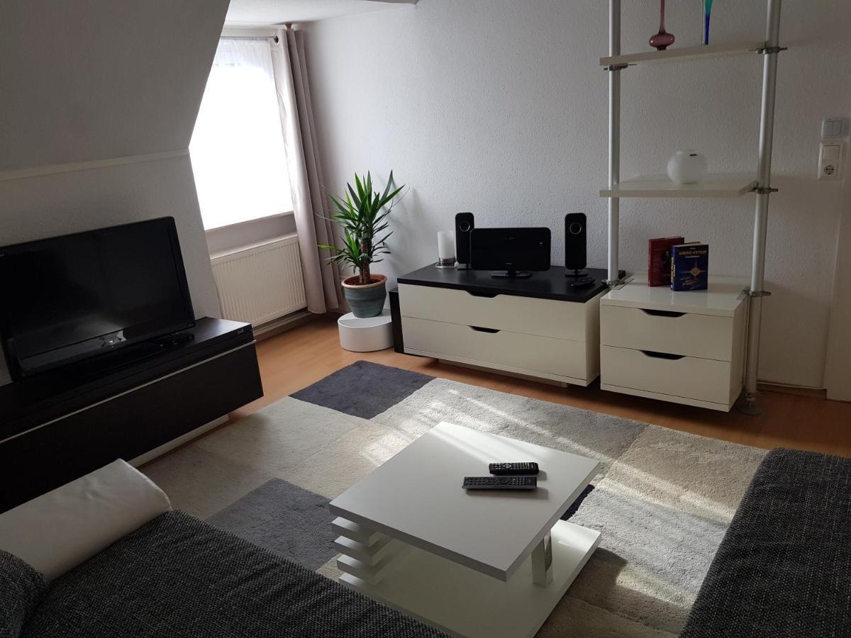 Apartment Am Suedpark Erfurt - Inkl Garten Mit Sitzlounge - Zentrumsnah Kültér fotó