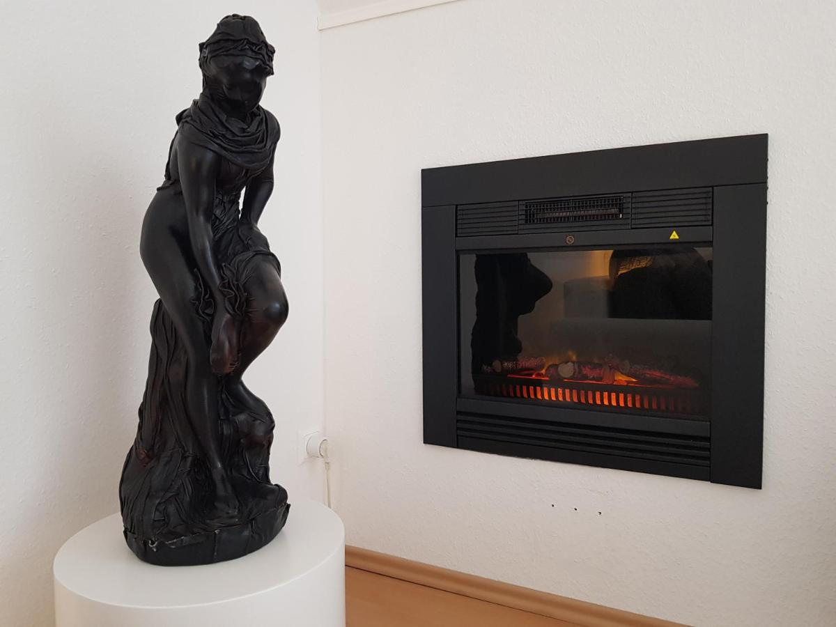 Apartment Am Suedpark Erfurt - Inkl Garten Mit Sitzlounge - Zentrumsnah Kültér fotó