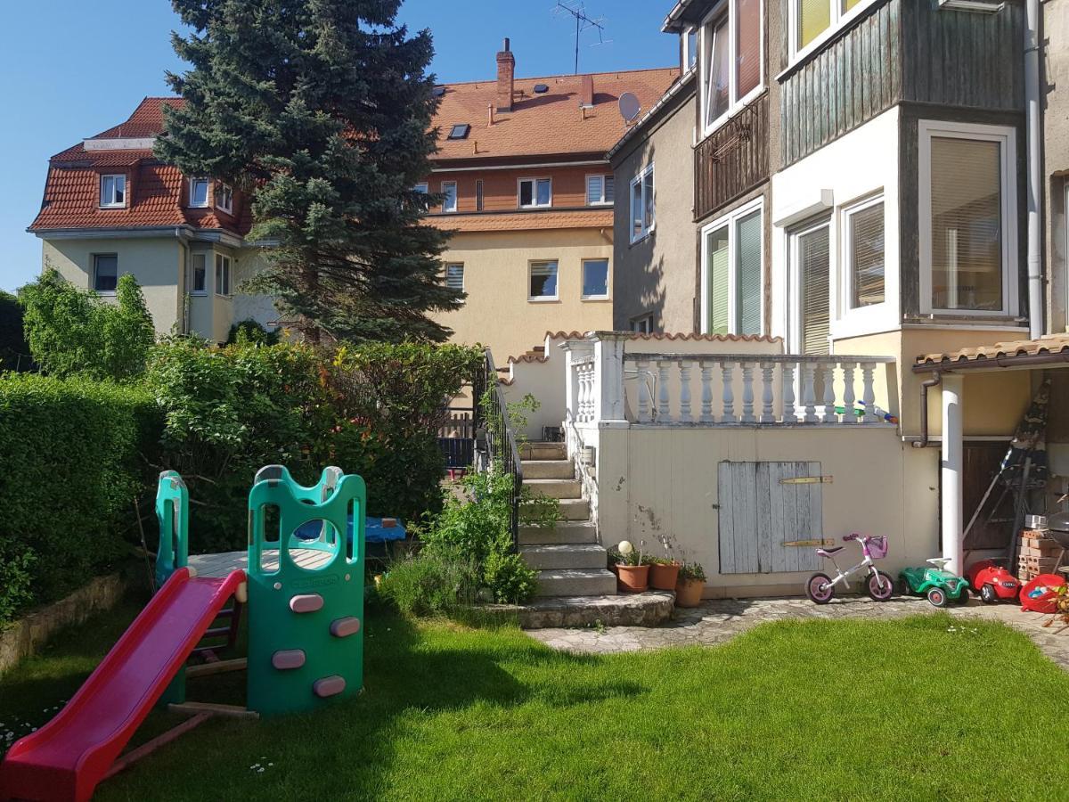 Apartment Am Suedpark Erfurt - Inkl Garten Mit Sitzlounge - Zentrumsnah Kültér fotó