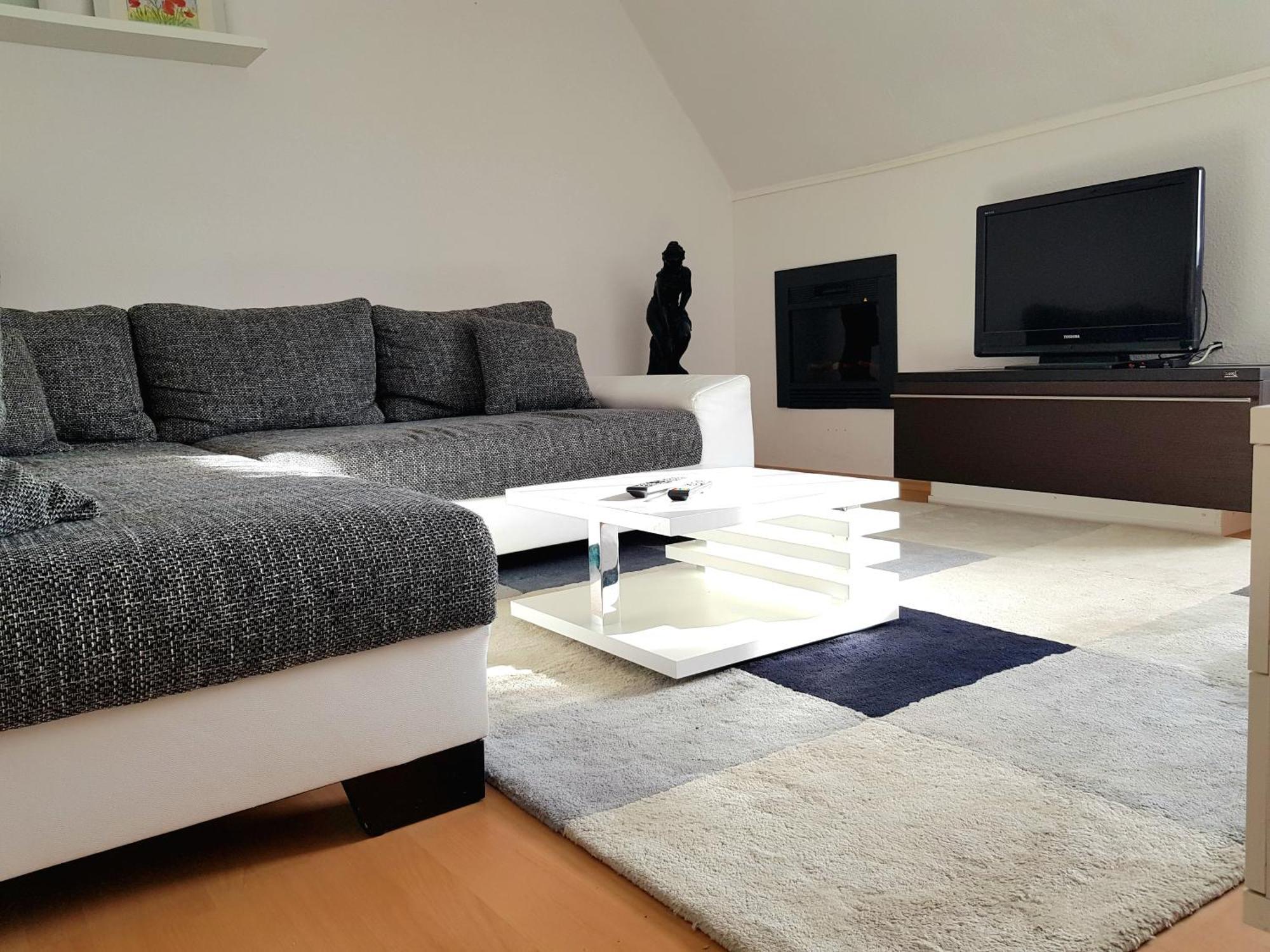 Apartment Am Suedpark Erfurt - Inkl Garten Mit Sitzlounge - Zentrumsnah Kültér fotó